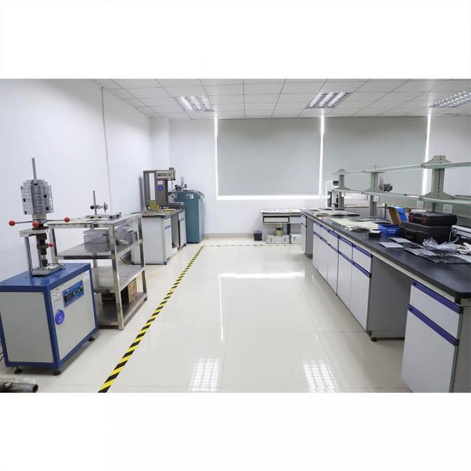 পাইকারি ডাবল ফোল্ডিং স্লিপ ম্যাটস হোয়াইট অ্যালুমিনিয়াম ফিল্ম বন্ধ সেল IXPE এক্সপিই ফোম স্লিপিং প্যাড জন্য জলরোধী ক্যাম্পিং 2 ব্যক্তি 17